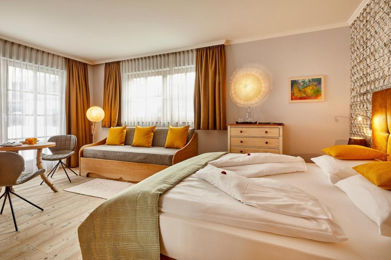 Dolomit Boutique Hotel Ла Виля Екстериор снимка