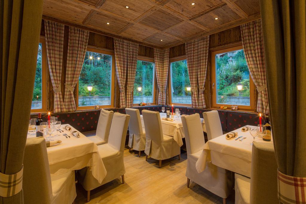 Dolomit Boutique Hotel Ла Виля Екстериор снимка