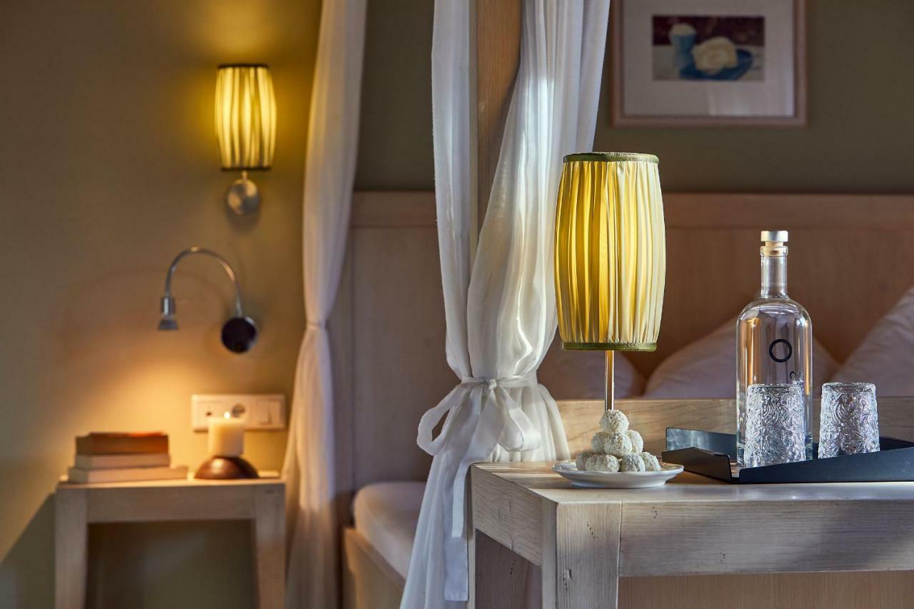 Dolomit Boutique Hotel Ла Виля Екстериор снимка